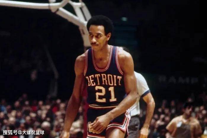 各项赛事中 各项赛事中